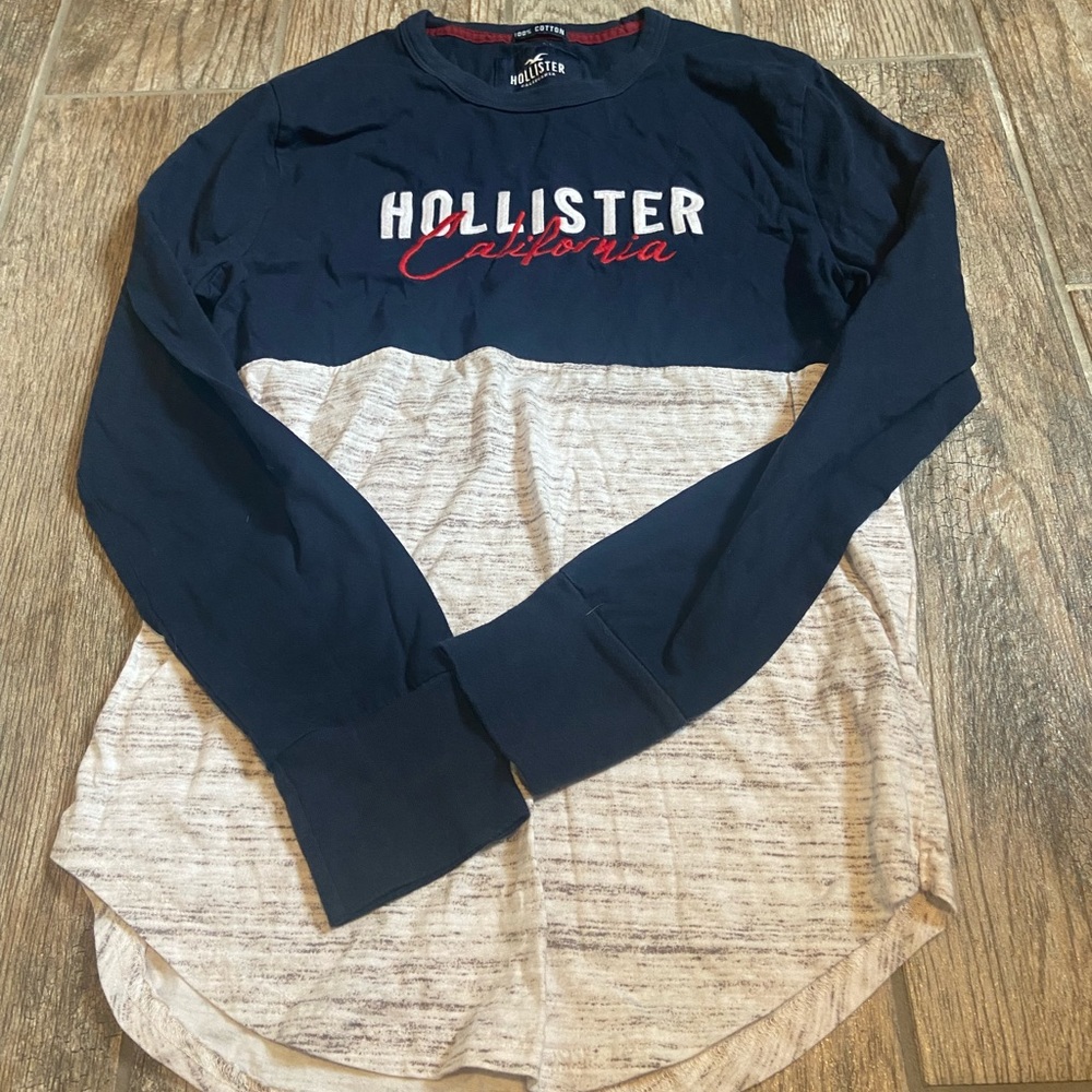 3 Hollister Mens shirts